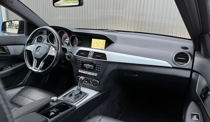 
								Mercedes-Benz C 220 CDI 7G-TRONIC Edition full									