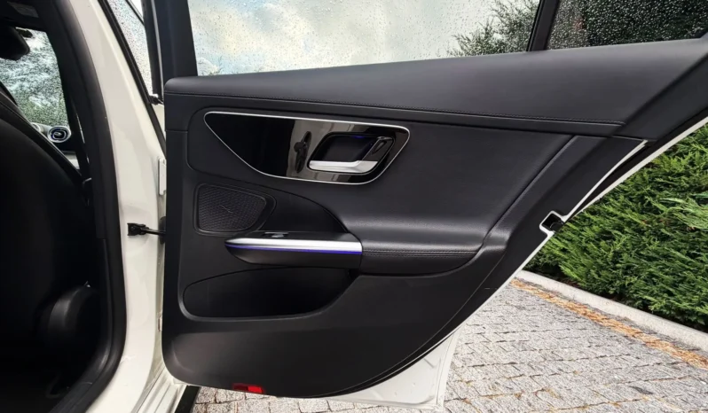 
								Mercedes-Benz C 220 d Station 9G-TRONIC AMG Line full									
