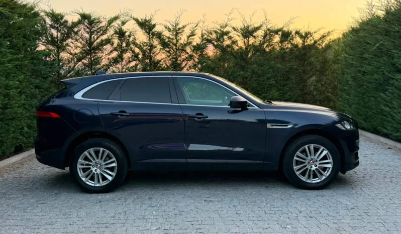 
								Jaguar F-Pace 2.0 i4D Prestige AWD Aut. full									