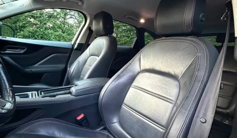 
								Jaguar F-Pace 2.0 i4D Prestige AWD Aut. full									