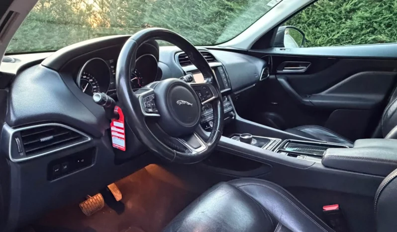 
								Jaguar F-Pace 2.0 i4D Prestige AWD Aut. full									