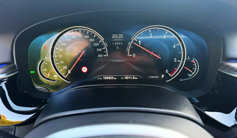 
								BMW 520 d Aut. M Sport Edition full									