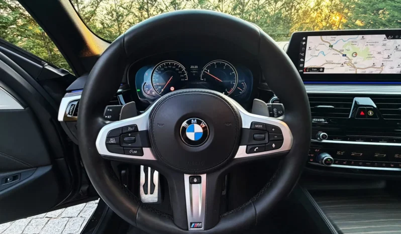 
								BMW 520 d Aut. M Sport Edition full									