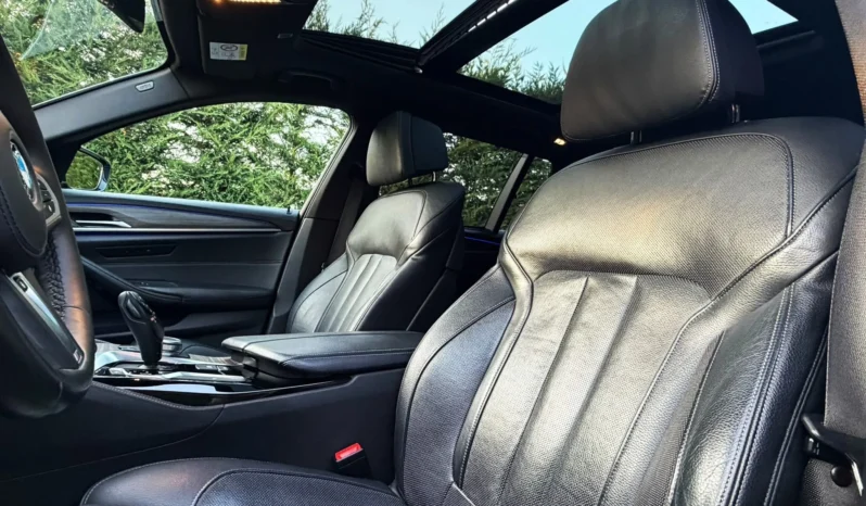 
								BMW 520 d Aut. M Sport Edition full									