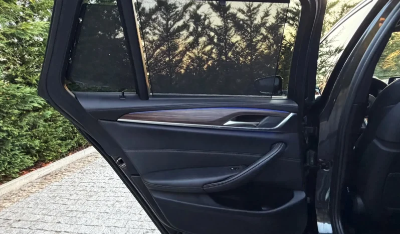 
								BMW 520 d Aut. M Sport Edition full									