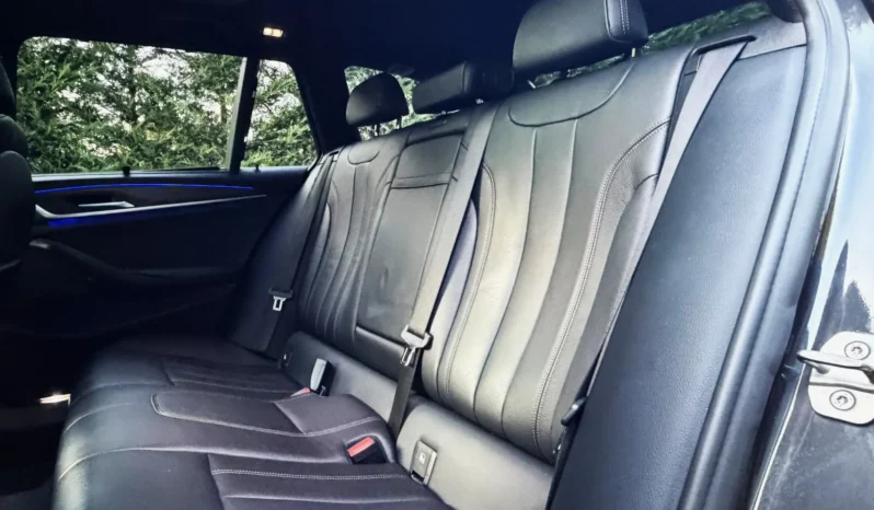 
								BMW 520 d Aut. M Sport Edition full									
