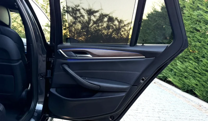 
								BMW 520 d Aut. M Sport Edition full									