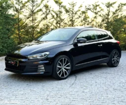 
										VW Scirocco 2.0 TDI Sport full									