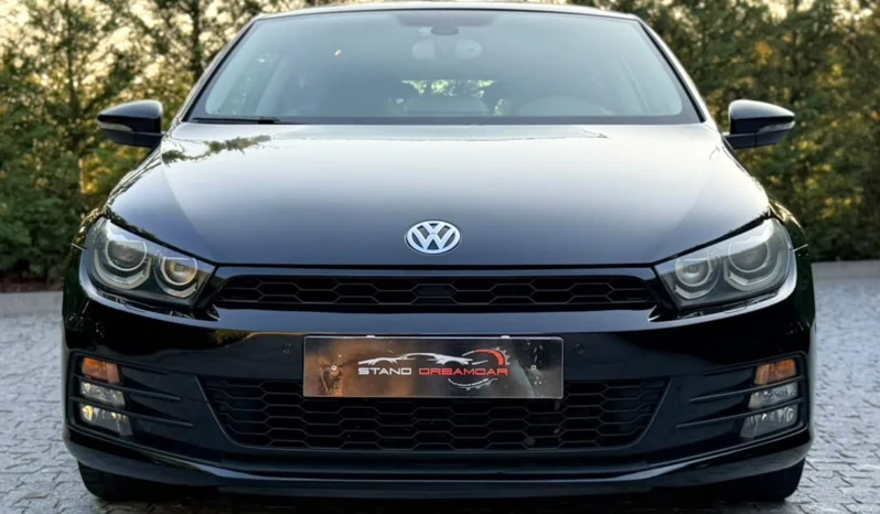 
								VW Scirocco 2.0 TDI Sport full									