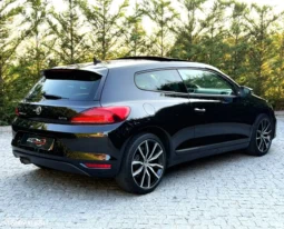 
										VW Scirocco 2.0 TDI Sport full									