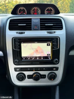 
										VW Scirocco 2.0 TDI Sport full									