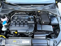 
										VW Scirocco 2.0 TDI Sport full									