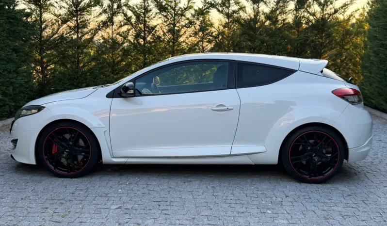
								Renault Mégane 2.0 T 16V F1 Team R-26 full									