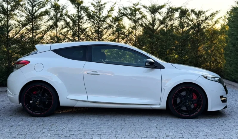 
								Renault Mégane 2.0 T 16V F1 Team R-26 full									