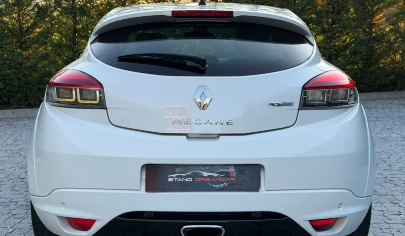 
								Renault Mégane 2.0 T 16V F1 Team R-26 full									