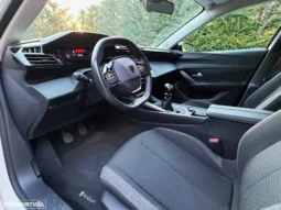 
										Peugeot 308 BlueHDi FAP 130 Stop & Start Allure Pack full									