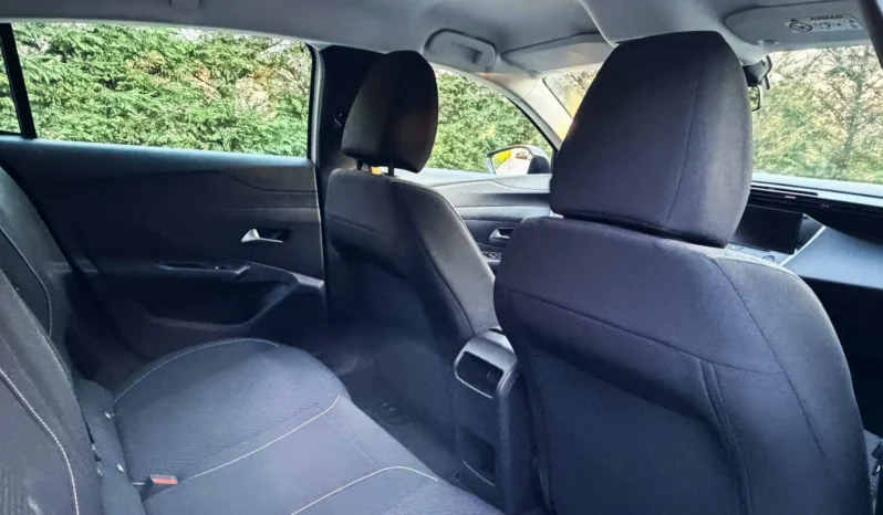 
								Peugeot 308 BlueHDi FAP 130 Stop & Start Allure Pack full									