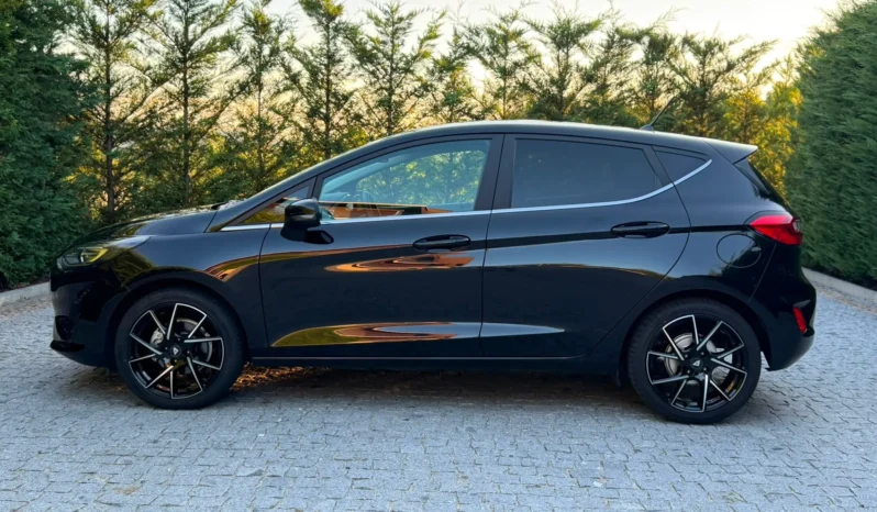 
								Ford Fiesta 1.0 EcoBoost S&S TITANIUM full									