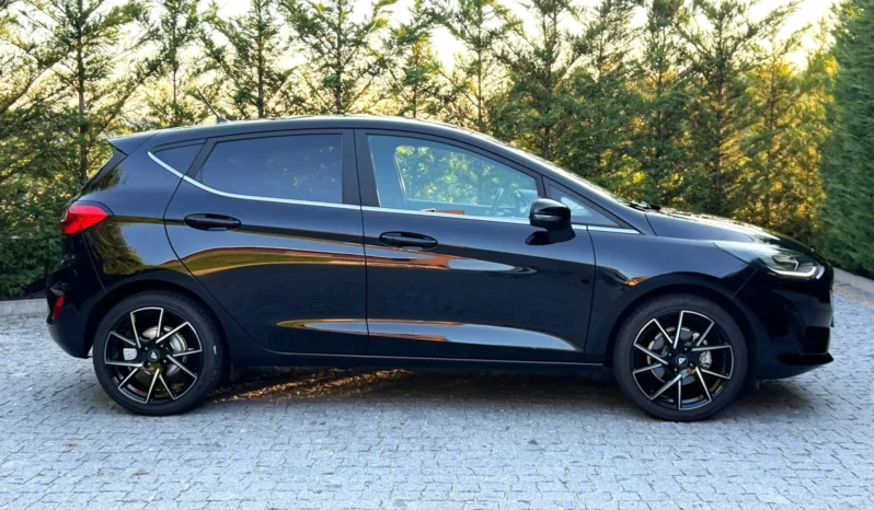 
								Ford Fiesta 1.0 EcoBoost S&S TITANIUM full									