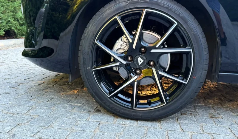 
								Ford Fiesta 1.0 EcoBoost S&S TITANIUM full									