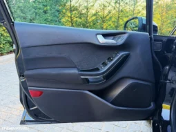 
										Ford Fiesta 1.0 EcoBoost S&S TITANIUM full									