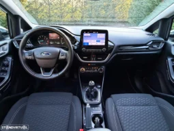 
										Ford Fiesta 1.0 EcoBoost S&S TITANIUM full									