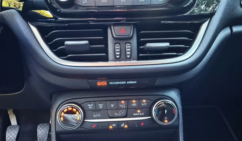 
								Ford Fiesta 1.0 EcoBoost S&S TITANIUM full									