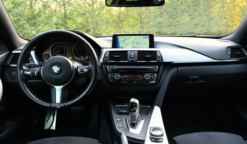 
								BMW 420 d Pack M Auto full									
