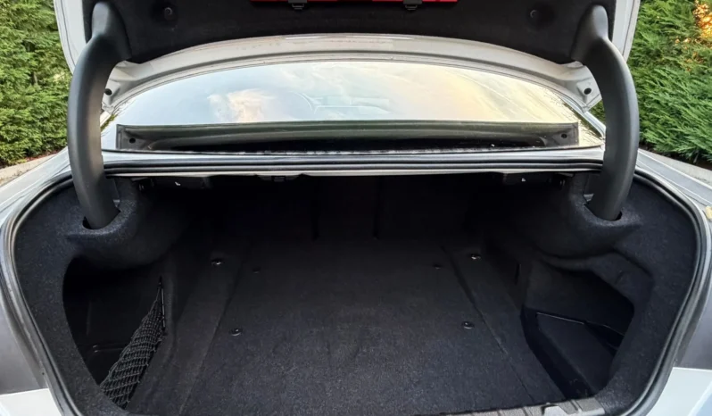 
								BMW 420 d Pack M Auto full									
