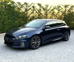 
										VW Scirocco 2.0 TDI Sport full									
