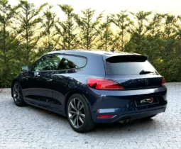 
										VW Scirocco 2.0 TDI Sport full									