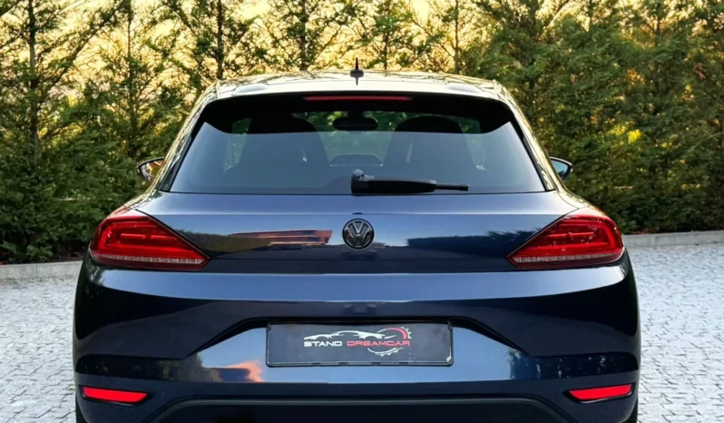 
								VW Scirocco 2.0 TDI Sport full									