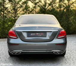 
										Mercedes-Benz E 220 d 9G-TRONIC Avantgarde full									