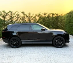 
										Land Rover Range Rover Velar 2.0d R-Dynamic HSE full									