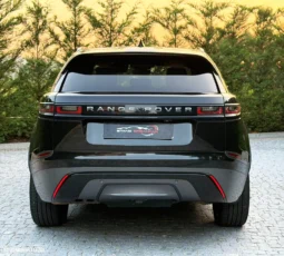 
										Land Rover Range Rover Velar 2.0d R-Dynamic HSE full									