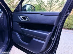 
										Land Rover Range Rover Velar 2.0d R-Dynamic HSE full									