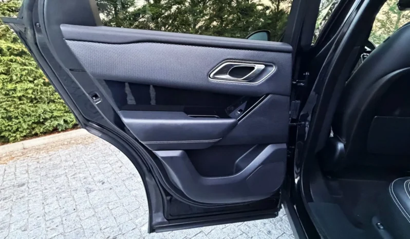 
								Land Rover Range Rover Velar 2.0d R-Dynamic HSE full									