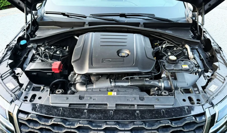 
								Land Rover Range Rover Velar 2.0d R-Dynamic HSE full									