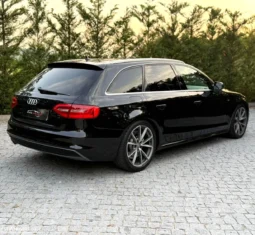 
										Audi A4 2.0 TDI S-line S tronic full									