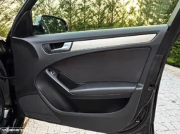 
										Audi A4 2.0 TDI S-line S tronic full									