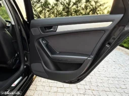 
										Audi A4 2.0 TDI S-line S tronic full									