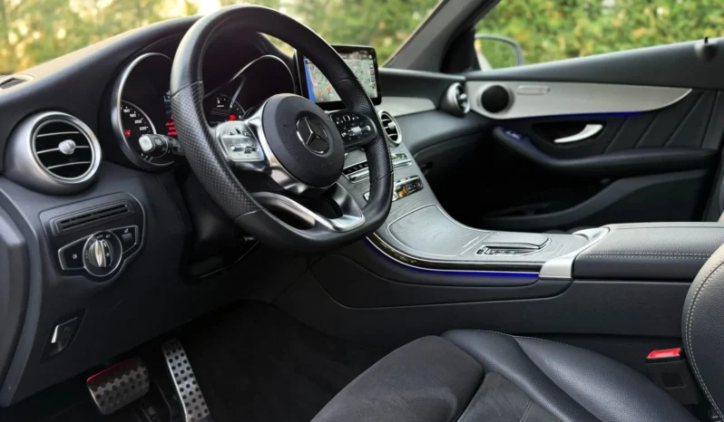 
								Mercedes-Benz GLC 300 de 4Matic 9G-TRONIC Edition AMG Line full									