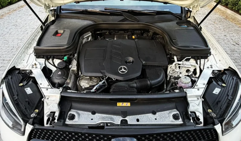 
								Mercedes-Benz GLC 300 de 4Matic 9G-TRONIC Edition AMG Line full									