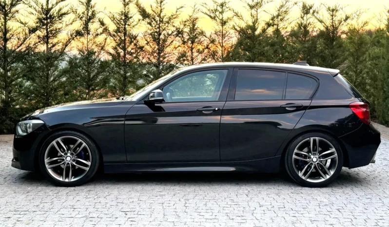 
								BMW 118 d Pack M full									