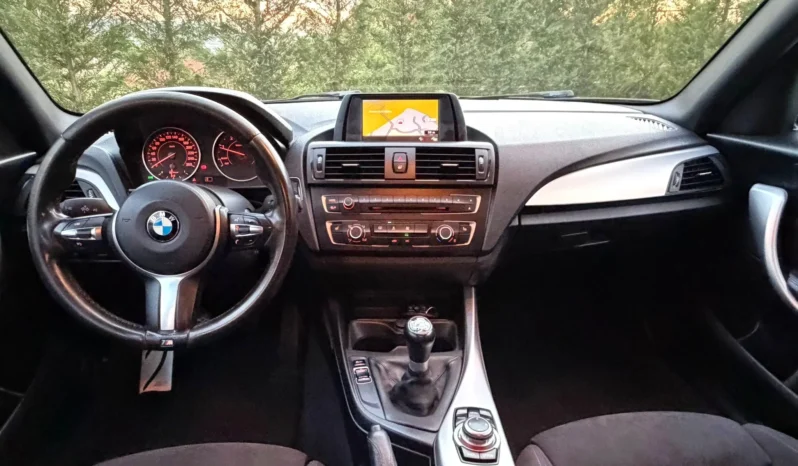 
								BMW 118 d Pack M full									