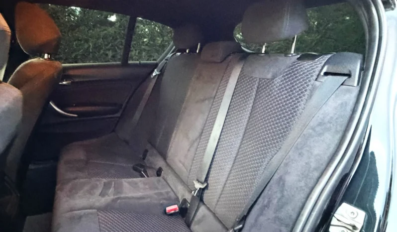 
								BMW 118 d Pack M full									