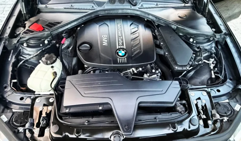 
								BMW 118 d Pack M full									
