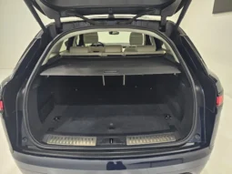 
										Land Rover Range Rover Velar full									