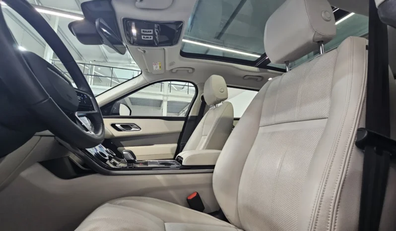 
								Land Rover Range Rover Velar full									