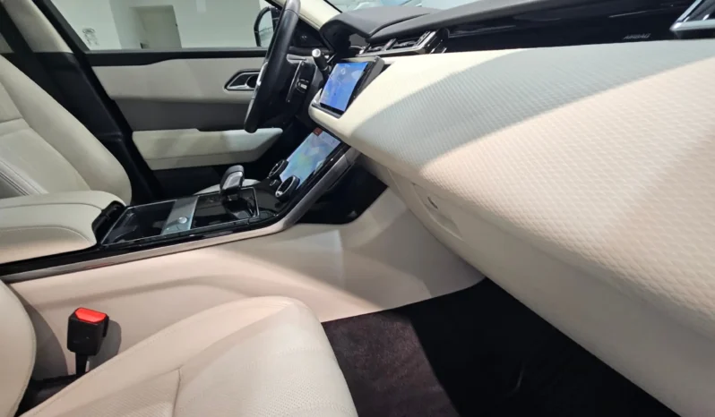 
								Land Rover Range Rover Velar full									